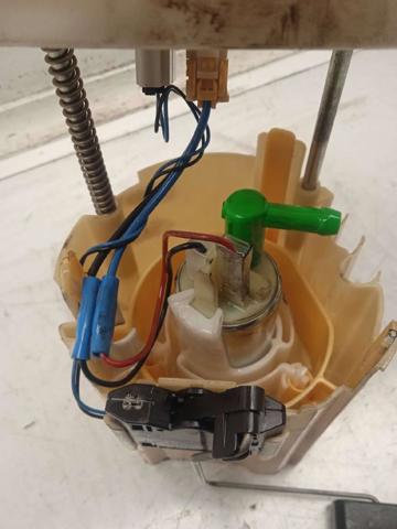 A2044702294 Módulo de bomba de combustible con sensor de nivel de combustible  comprar en Reus