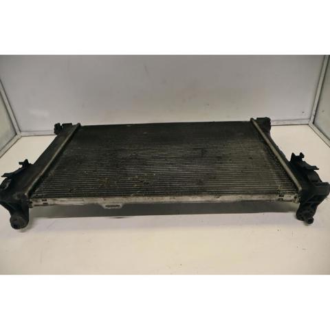 A2045000303 Radiador de refrigeración del motor  comprar en Zaragoza