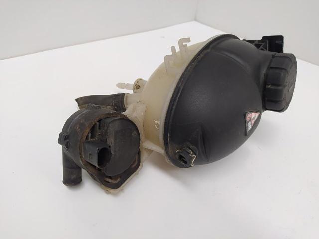 MERCEDES A2045000749 Depósito de expansión del sistema de refrigeración  disponible Lugo