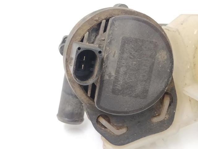 MERCEDES A2045000749 Vaso de expansión comprar Pamplona