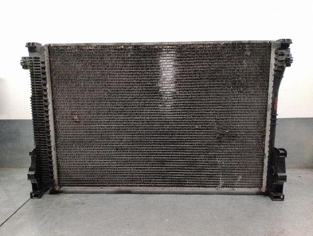 A2045003603 MERCEDES Radiador  en stock Gandía
