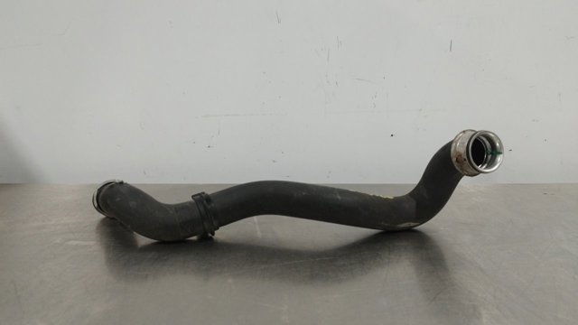 A2045013182 Manguera superior del radiador comprar Almería