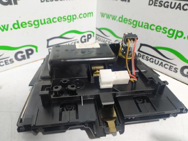MERCEDES A2046800179 Cenicero de la consola central comprar Barcelona