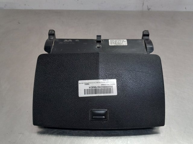 A20468012319F45 Mercedes