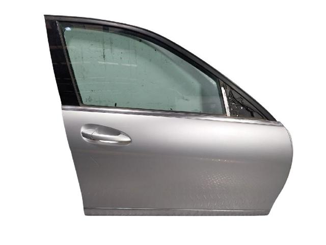A2047200205 MERCEDES Puerta delantera derecha comprar Alcalá