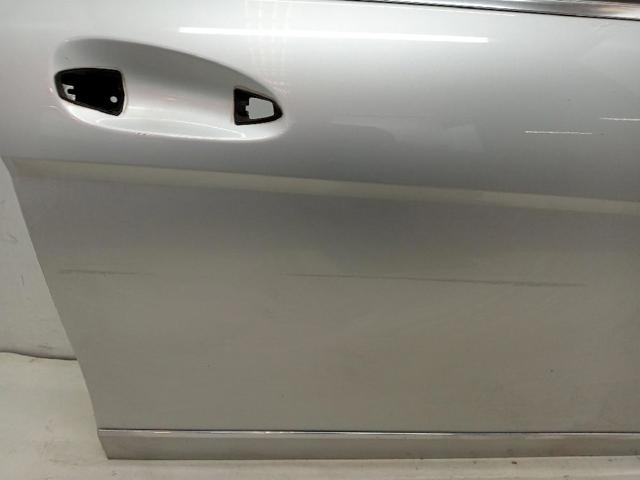 A2047200205 MERCEDES Puerta delantera derecha comprar Bilbao