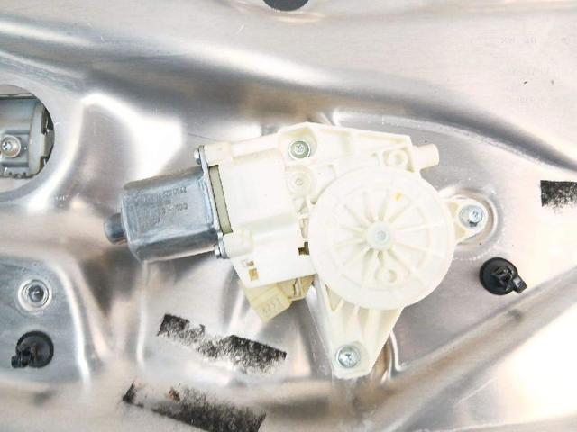 A2047200579 MERCEDES Mecanismo de elevalunas de la puerta delantera izquierda  comprar en Jaén