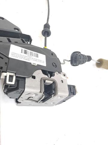 MERCEDES A2047200635 Cerradura de puerta delantera derecha  en stock Terrassa