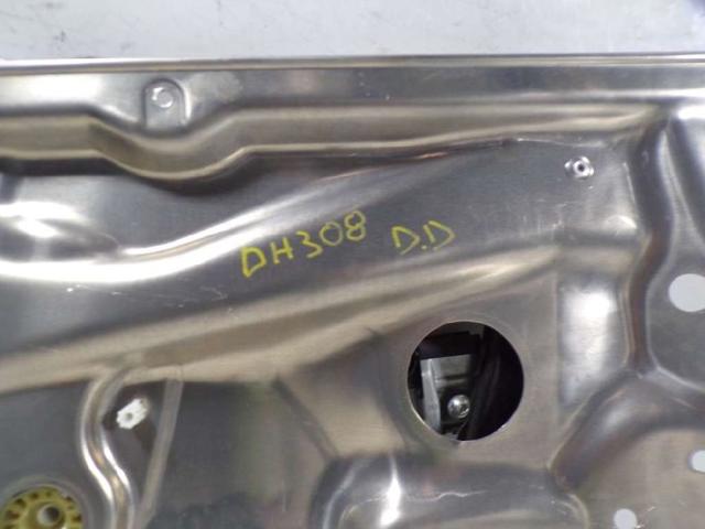 MERCEDES A2047200679 Mecanismo de elevalunas delantero derecha  en stock Valencia
