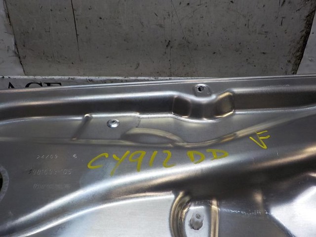 MERCEDES A2047200679 Mecanismo de elevalunas delantero derecha  en stock Terrassa