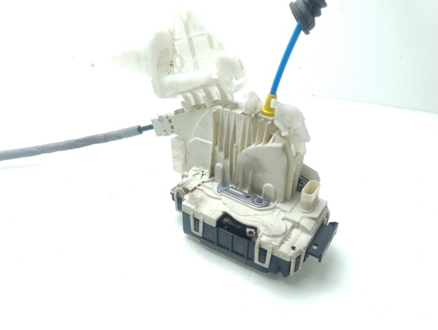 A2047201535 Cerradura de puerta delantera izquierda  comprar en Reus