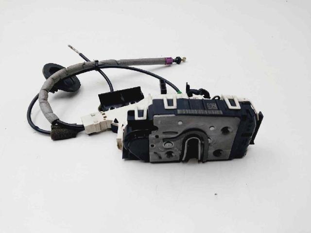A2047201535 MERCEDES Cerradura de puerta delantera izquierda  comprar en Jaén