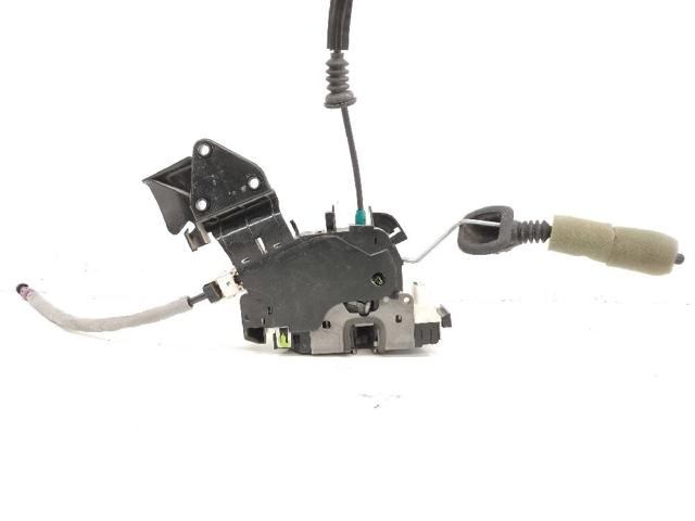 A2047201835 MERCEDES Cerradura de puerta delantera derecha  en stock Gandía