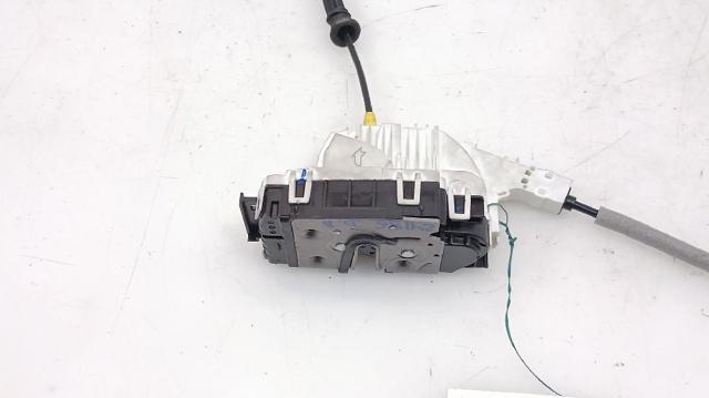 MERCEDES A2047201835 Cerradura de puerta delantera derecha  comprar en Ponferrada