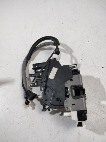 A2047202735 Cerradura de puerta delantera izquierda  comprar en Pontevedra