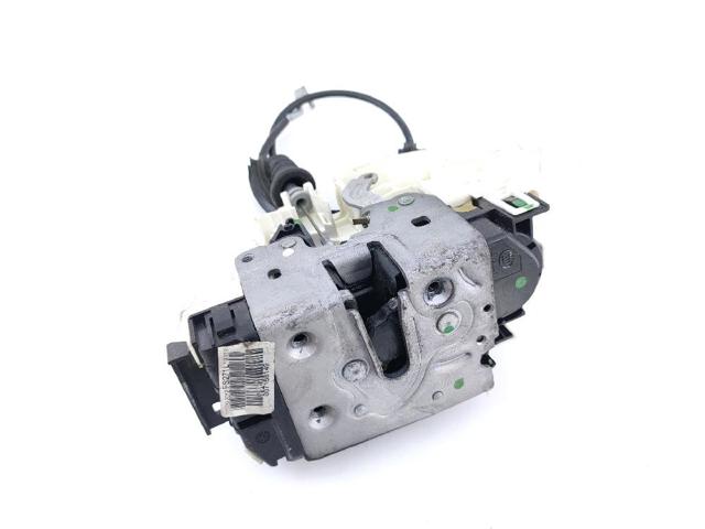 MERCEDES A2047202735 Cerradura de puerta delantera izquierda  comprar en Ponferrada