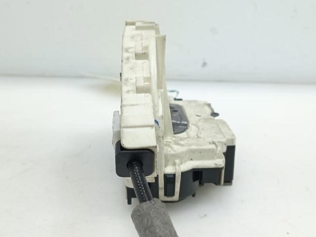 MERCEDES A2047202735 Cerradura  en stock Terrassa