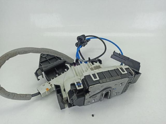 A2047300335 MERCEDES Cerradura de puerta trasera izquierda  comprar en Lleida