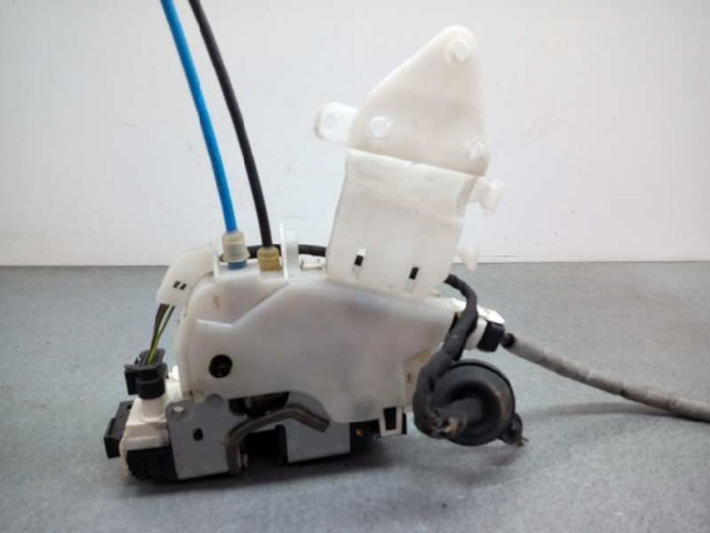 MERCEDES A2047301335 Cerradura de puerta trasera izquierda  comprar en Albacete