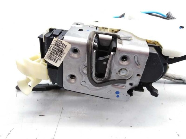 MERCEDES A2047301335 Cerradura de puerta trasera izquierda  comprar en Albacete