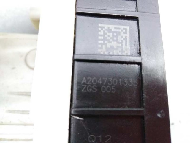 A2047301335 MERCEDES Cerradura de puerta trasera izquierda comprar Bilbao
