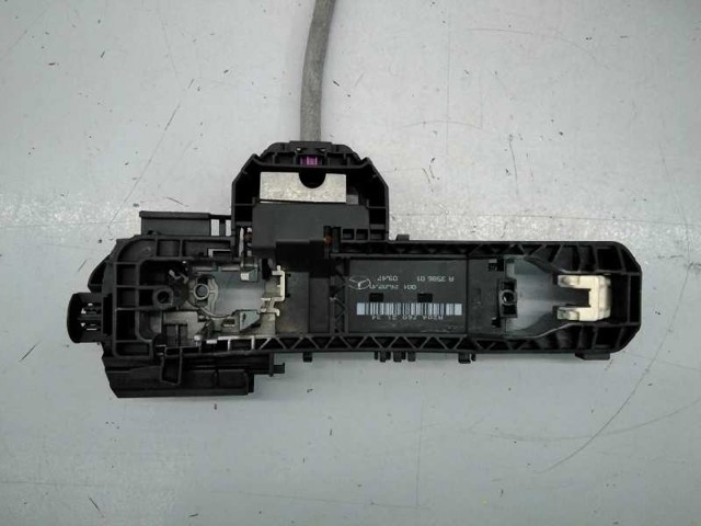 MERCEDES A2047301335 Cerradura de puerta trasera izquierda  comprar en Ponferrada