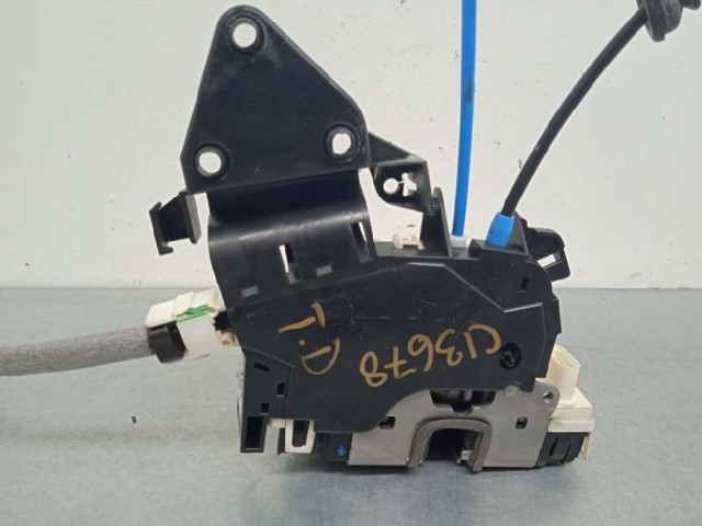 MERCEDES A2047301435 Cerradura de la puerta trasera derecha  comprar en Murcia