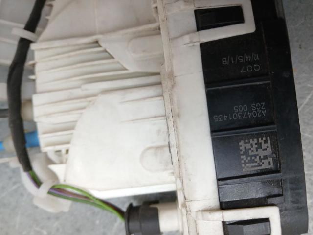 A2047301435 Cerradura de la puerta trasera derecha comprar Almería