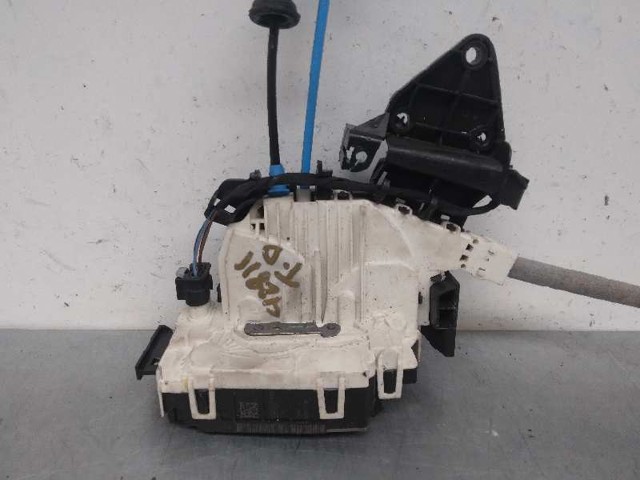 A2047301435 Cerradura de la puerta trasera derecha comprar Sevilla