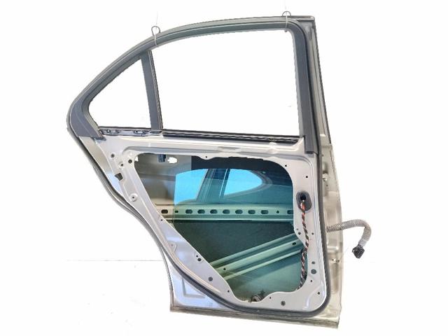 A2047302100 MERCEDES Puerta trasera izquierda  comprar en Lleida