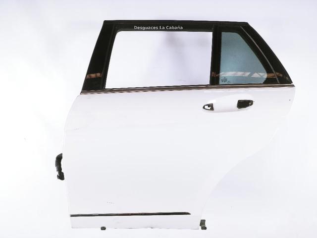 A2047302100 MERCEDES Puerta trasera izquierda comprar Bilbao