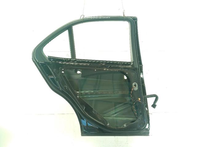 MERCEDES A2047302100 Puerta trasera izquierda  disponible España