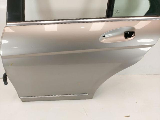 MERCEDES A2047302100 Puerta trasera izquierda  disponible Valladolid