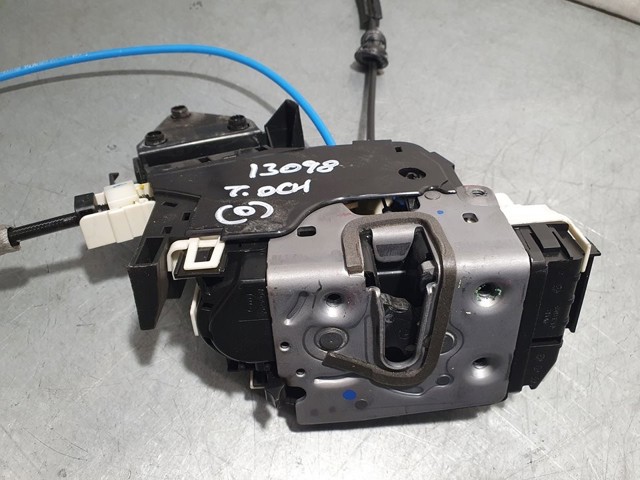 A2047302835 Cerradura de la puerta trasera derecha comprar Sevilla