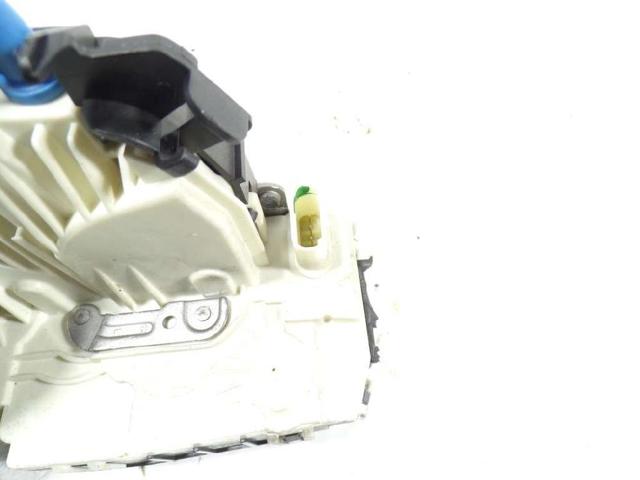 A2047303935 MERCEDES Cerradura de puerta trasera izquierda comprar Alcalá