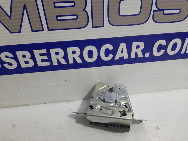 MERCEDES A2047400535 Cerradura de maletero  en stock Salamanca