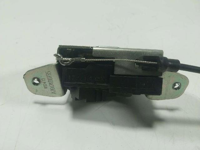 MERCEDES A2047400735 Cerradura de maletero  en stock Salamanca
