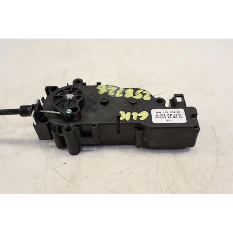 MERCEDES A2047500060 Motor de cierre suave del maletero  comprar en Ponferrada