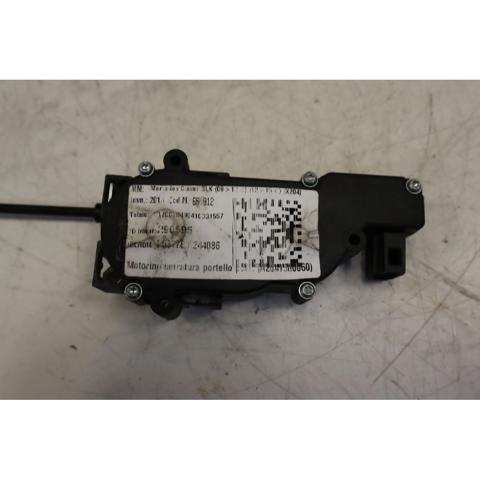 A2047500060 Motor de cierre suave del maletero comprar Girona