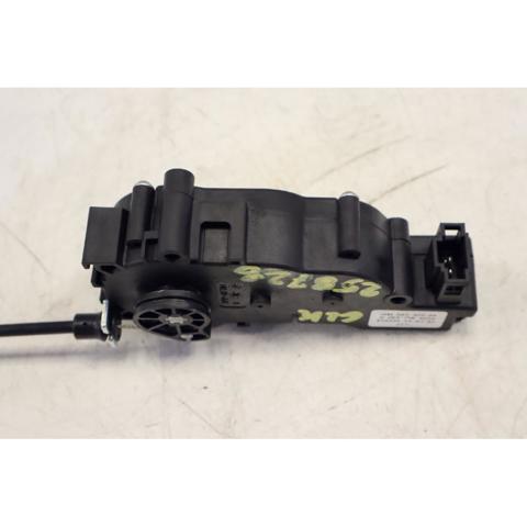A2047500060 MERCEDES Motor de cierre suave del maletero  en stock Gandía