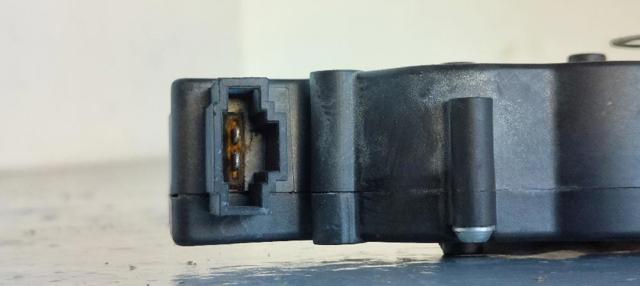 MERCEDES A2047500060 Motor de cierre suave del maletero  en stock Valencia