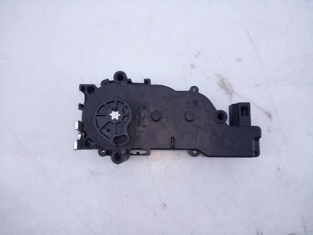 A2047500060 MERCEDES Motor de cierre suave del maletero comprar Madrid
