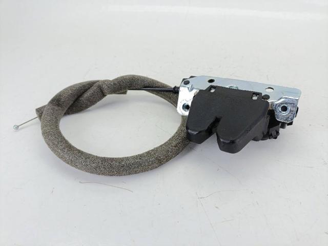 A2047500185 MERCEDES Cerradura de tapa de maletero  disponible Vigo