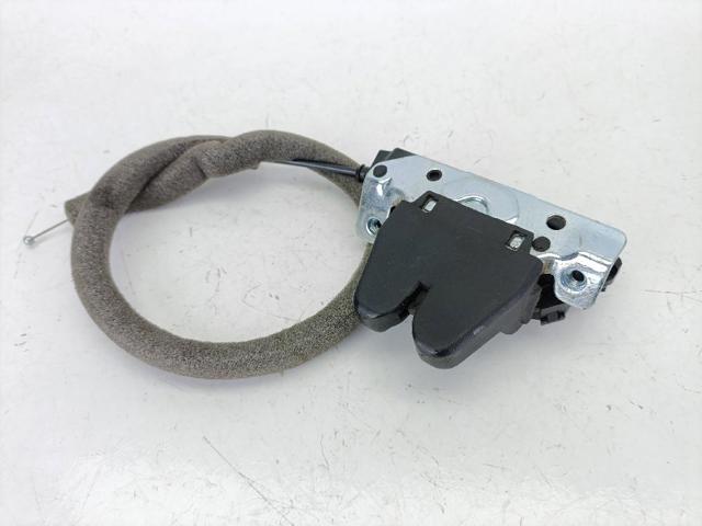 MERCEDES A2047500185 Cerradura de maletero  en stock Salamanca