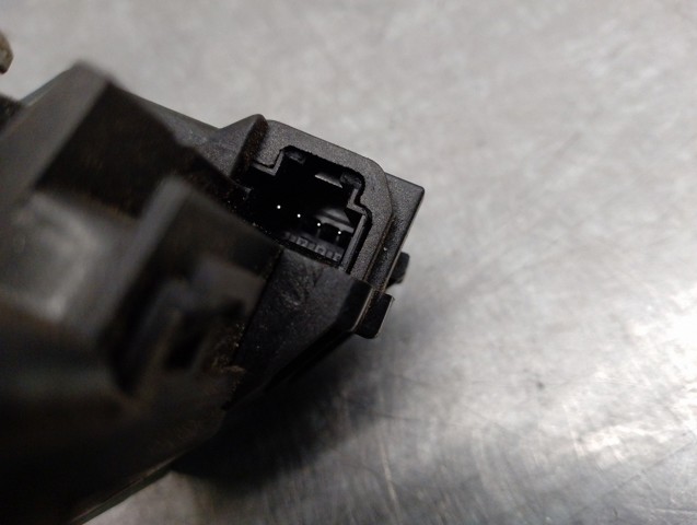 MERCEDES A2047500485 Cerradura de maletero  en stock Terrassa