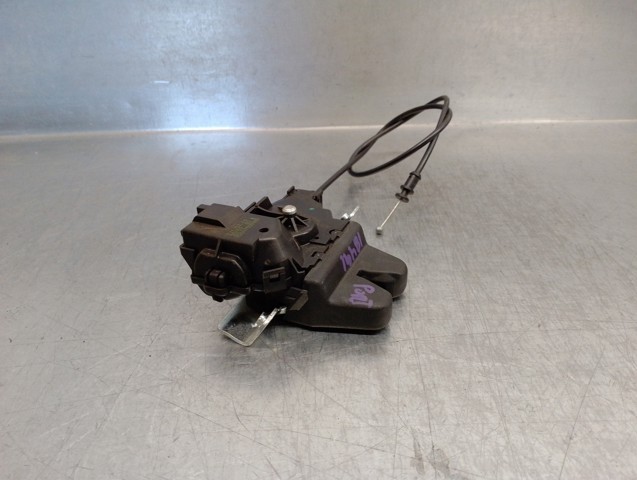 A2047500485 MERCEDES Cerradura de tapa de maletero  comprar en Oviedo