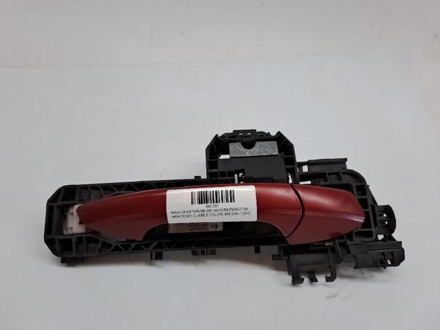 A2047600270 MERCEDES Manija exterior derecha delantera/trasera de puerta  en stock Gandía
