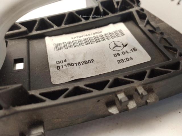 MERCEDES A20476002709999 Manija exterior derecha delantera/trasera de puerta  en stock Salamanca