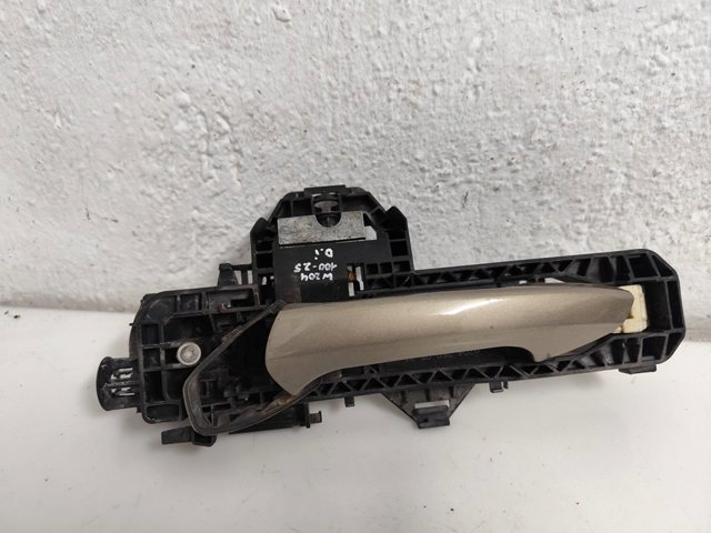 MERCEDES A2047600534 Soporte de manija exterior de puerta delantera izquierda  en stock Salamanca