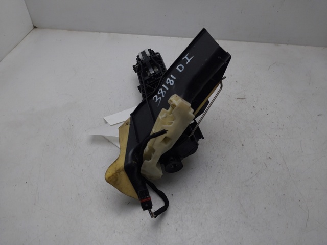 MERCEDES A2047601534 Soporte de manija exterior de puerta delantera izquierda  disponible Valladolid